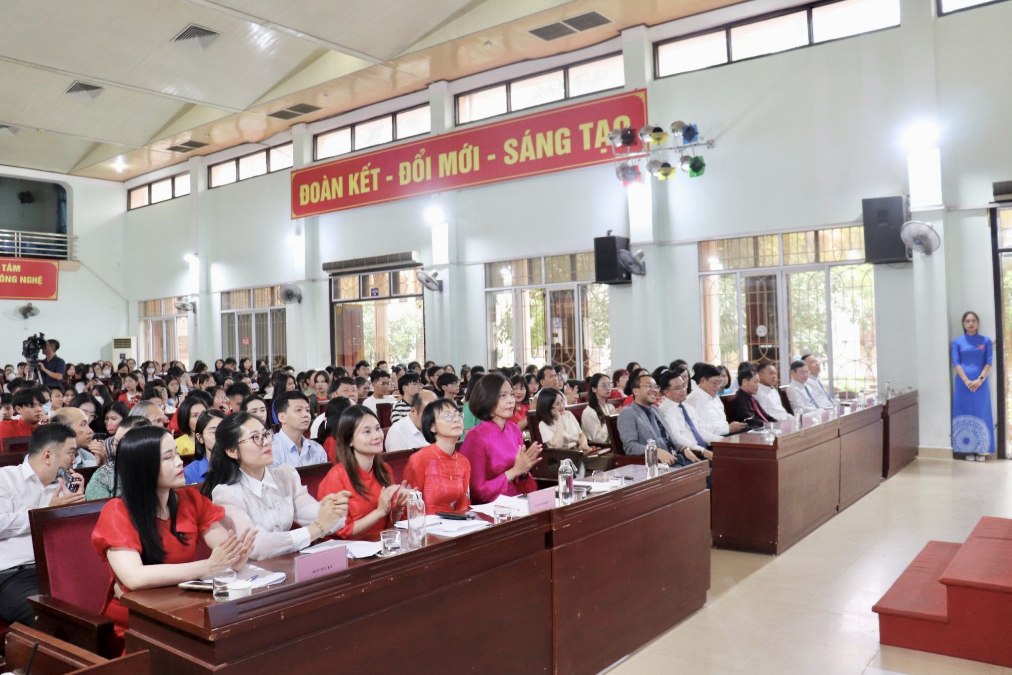 Chương trình giao lưu văn hóa Việt Nam - Trung Quốc trong học sinh, sinh viên